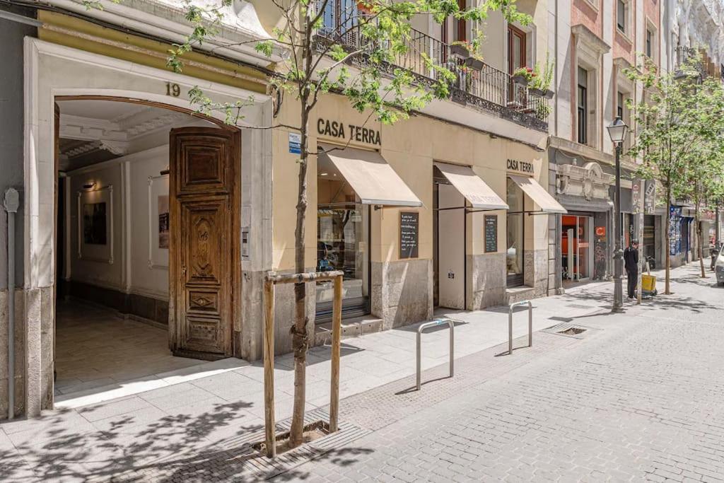 Tranquilo Apartamento En Chueca In2Iz5 Madrid Eksteriør billede